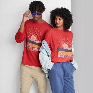 Desert Valley Long Sleeve Oversized
T-Shirt Wild Fable Red nwt